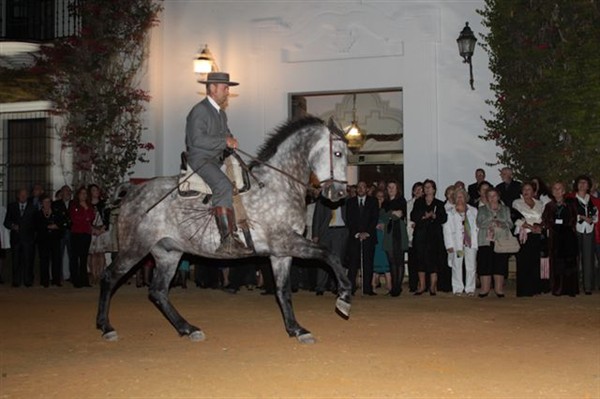 27. En la Cena de Clausura